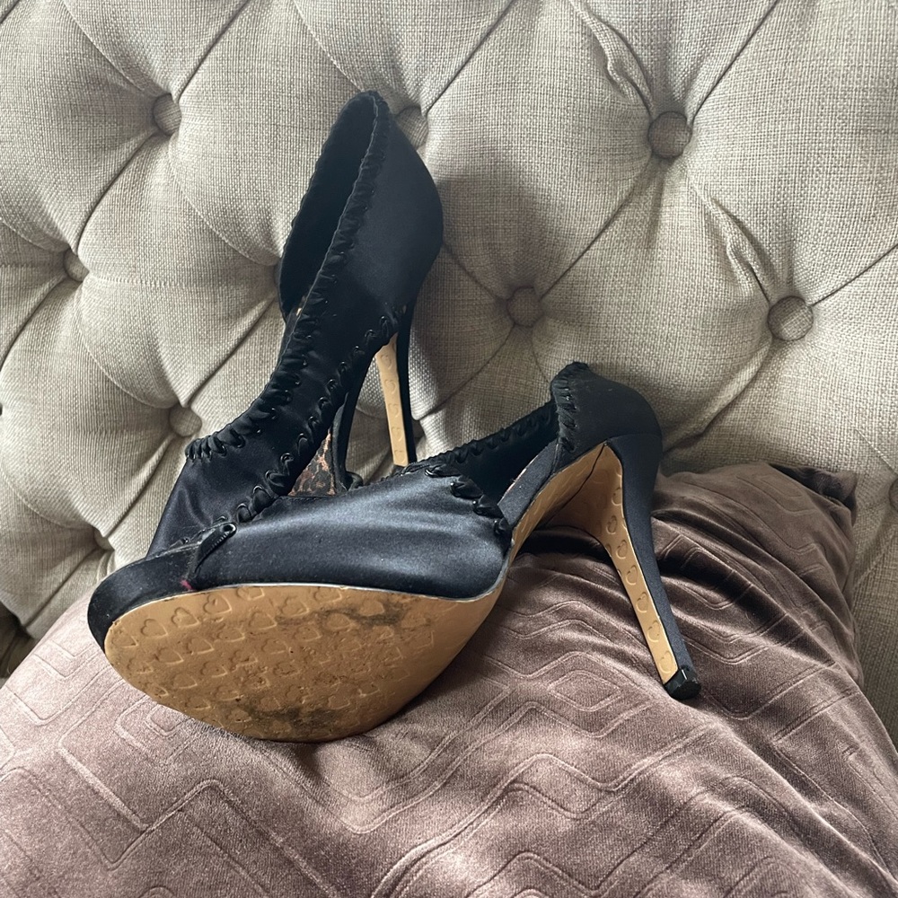 Very cute Betsy Johnson heels size 8.5